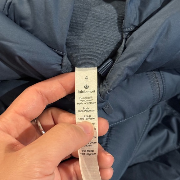 Lululemon Pack It Down Jacket - Picture 4 of 5